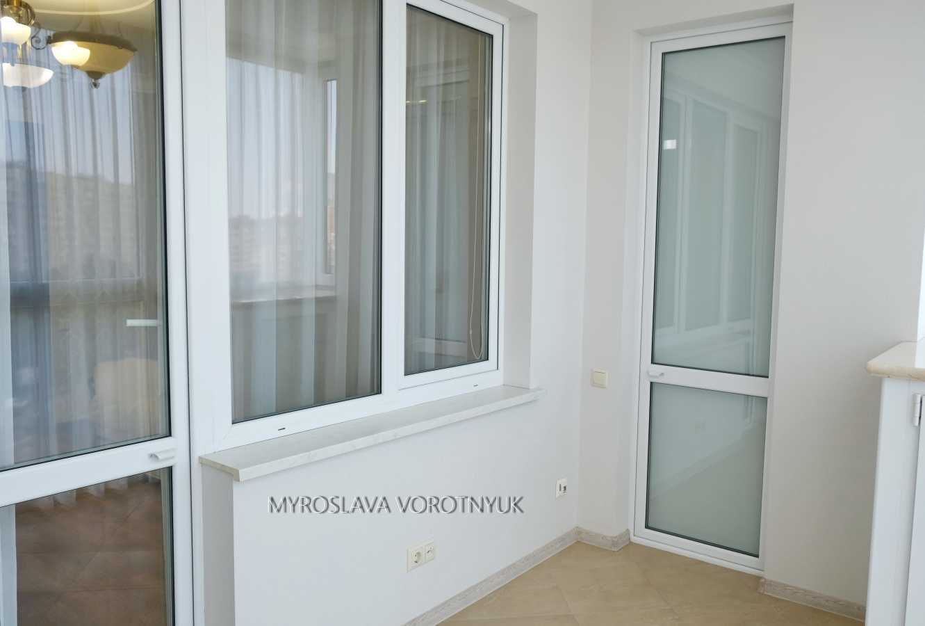 Продаж 2-кімнатної квартири 69 м², Голосіївський просп., 58