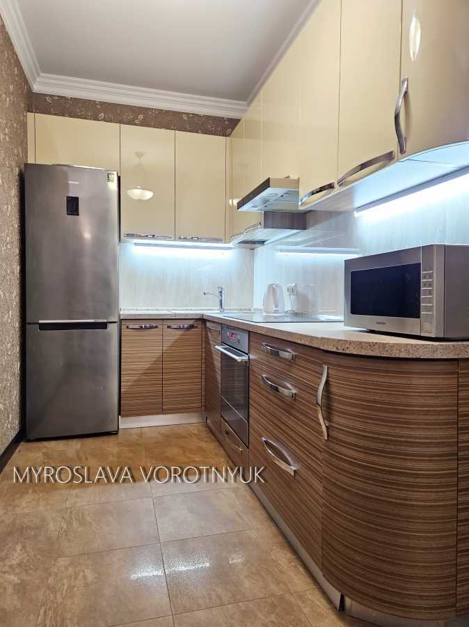 Продаж 2-кімнатної квартири 69 м², Голосіївський просп., 58