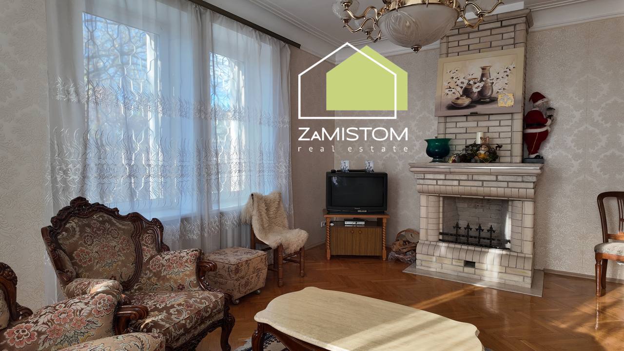 Продаж будинку 500 м²