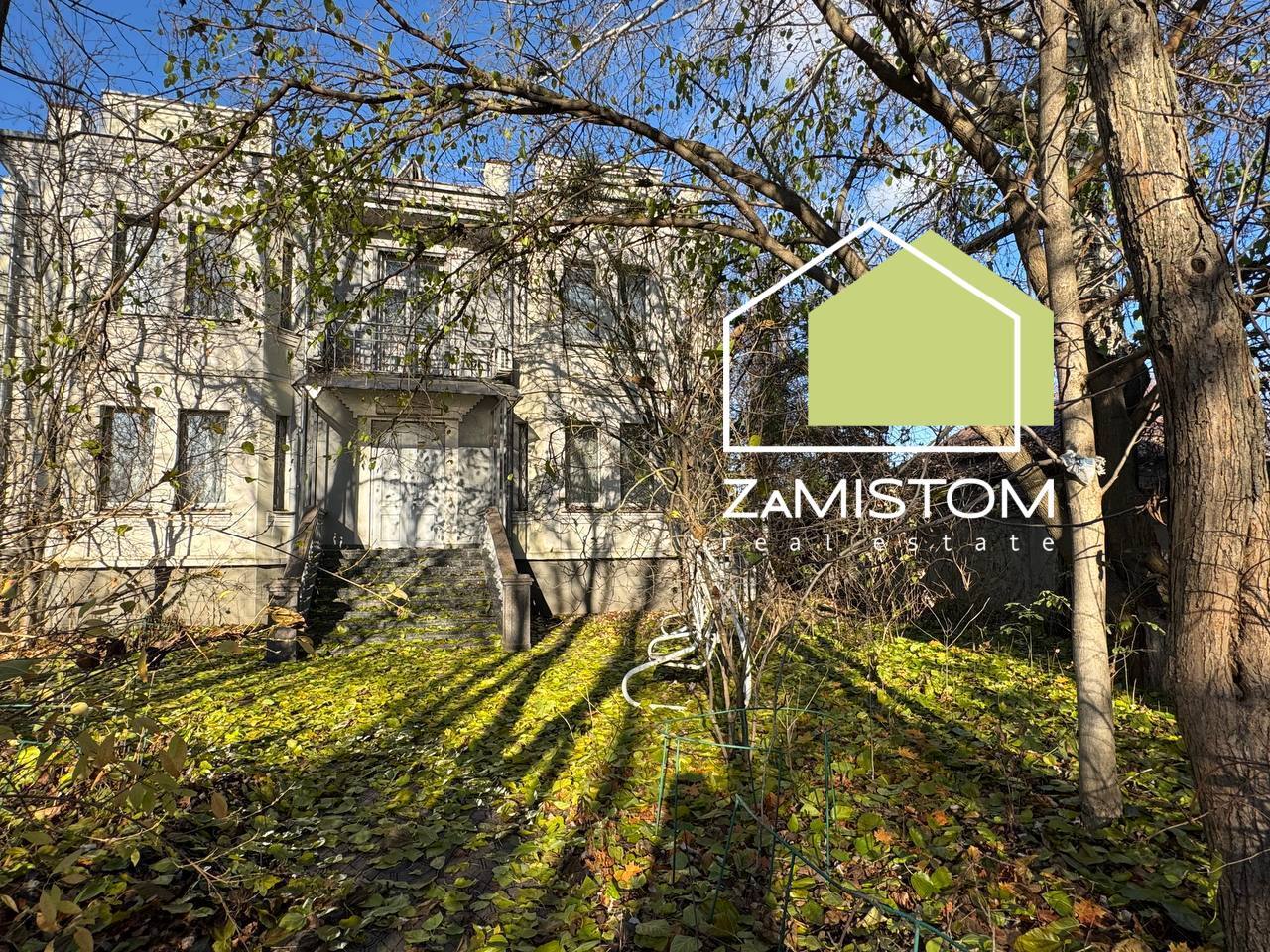 Продаж будинку 500 м²