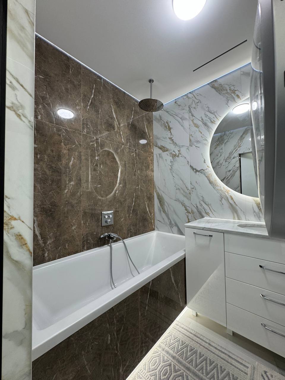 Продажа 3-комнатной квартиры 64 м², Гагарина просп.