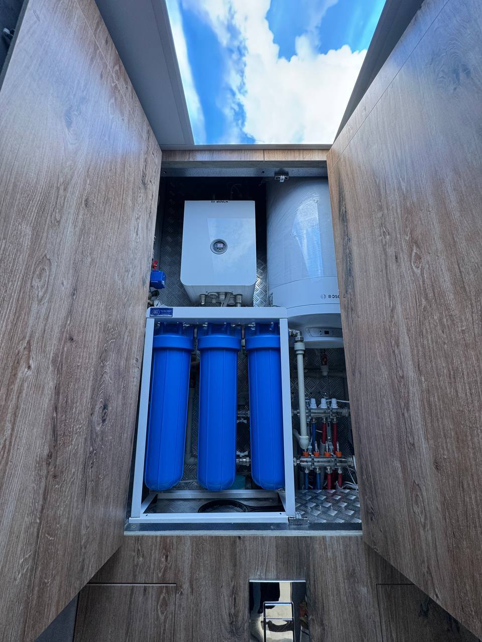 Продажа 3-комнатной квартиры 64 м², Гагарина просп.