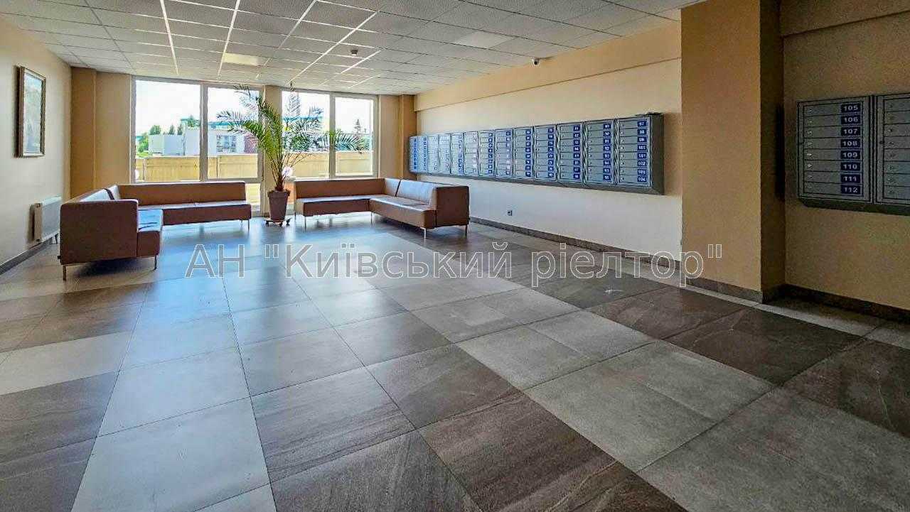 Продаж 3-кімнатної квартири 106.9 м², Голосіївський просп., 95А