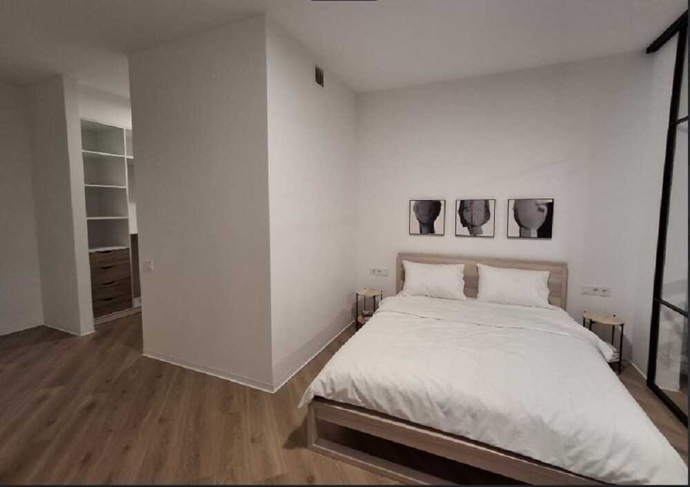 Аренда 3-комнатной квартиры 103 м², Авиаконструктора Антонова ул., 2б