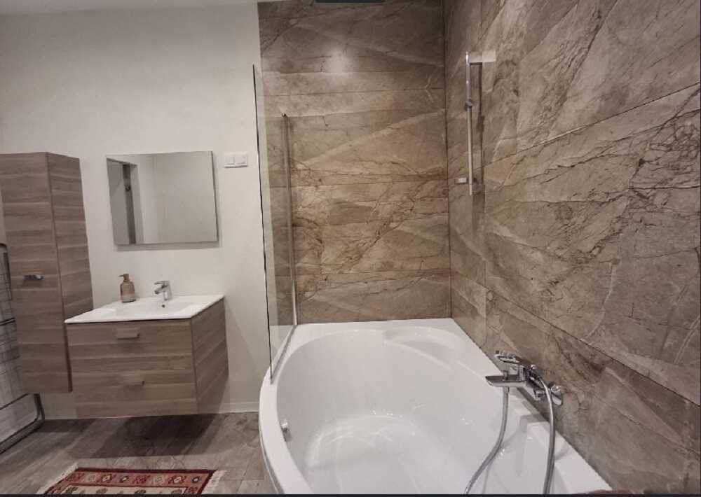 Аренда 3-комнатной квартиры 103 м², Авиаконструктора Антонова ул., 2б