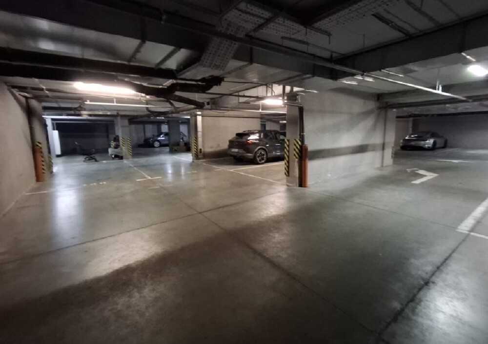 Аренда 3-комнатной квартиры 103 м², Авиаконструктора Антонова ул., 2б