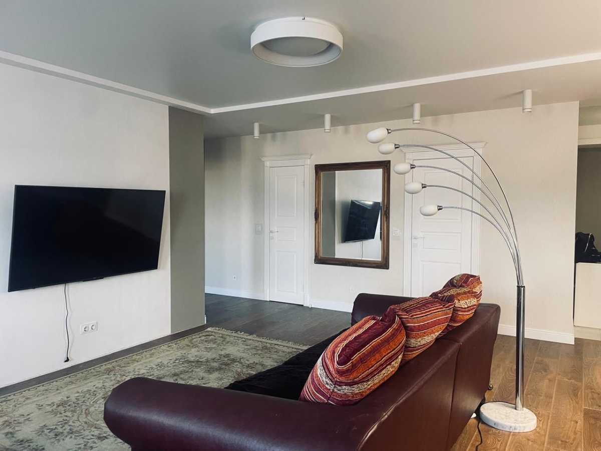 Аренда 4-комнатной квартиры 127 м², Рижская ул., 73г