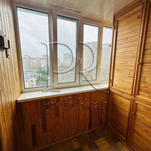 Продаж 1-кімнатної квартири 31 м², Булгакова вул., 8