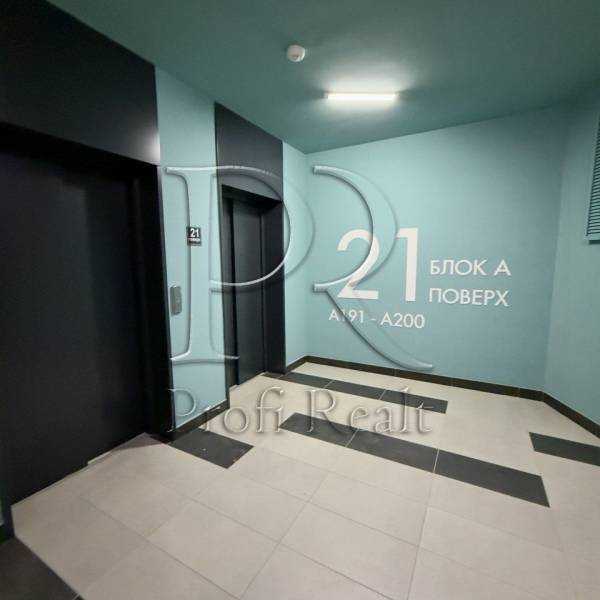 Продаж 3-кімнатної квартири 80 м², Віктора Забіли вул., Некрасова вулиця, 10