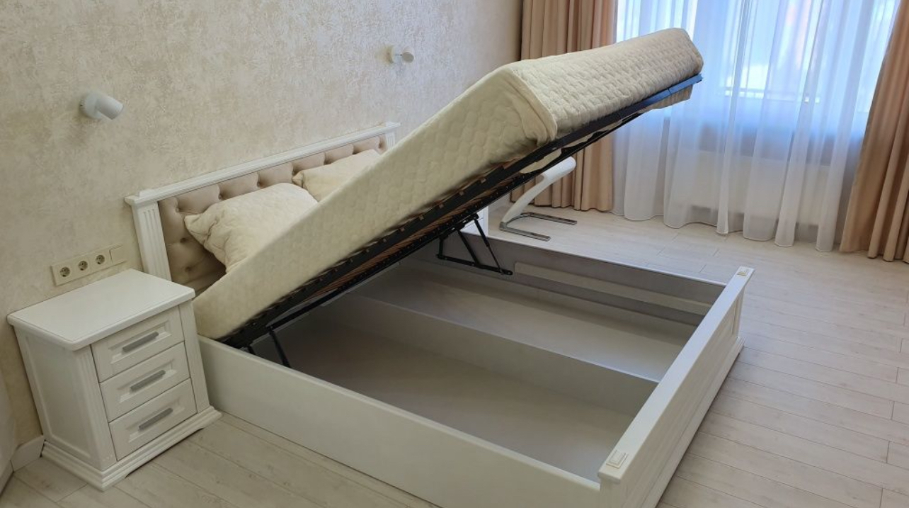 Продаж 2-кімнатної квартири 44 м², Басейна вул., 6А