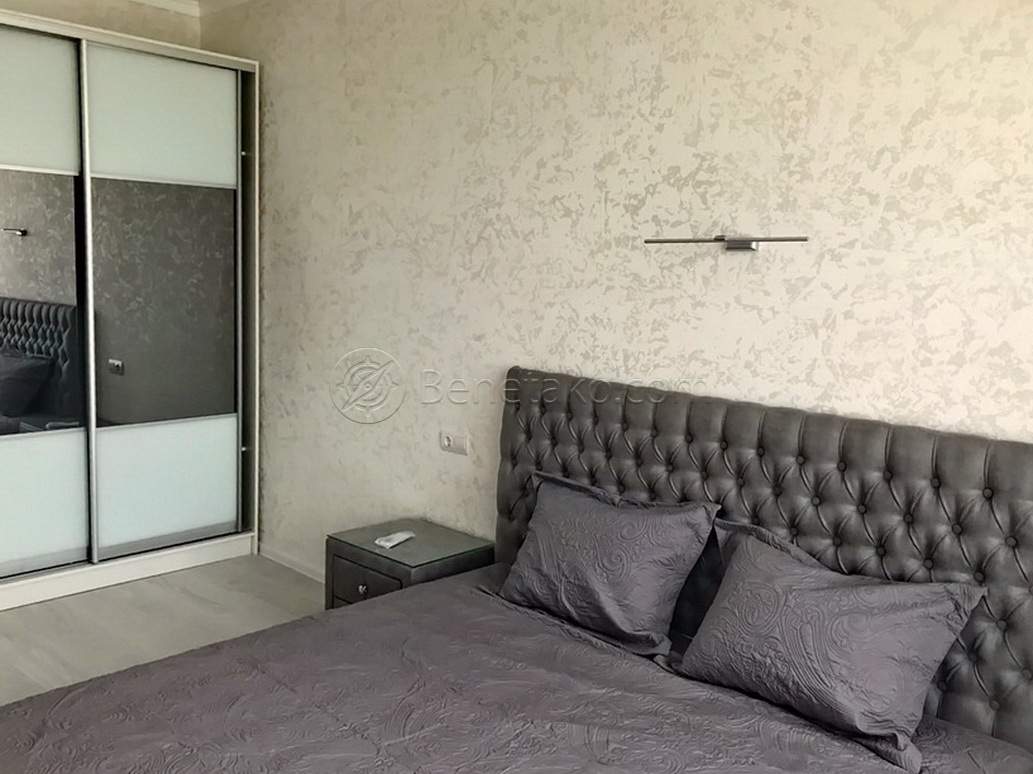 Оренда 3-кімнатної квартири 72 м², Генуэзская вул., 3Б