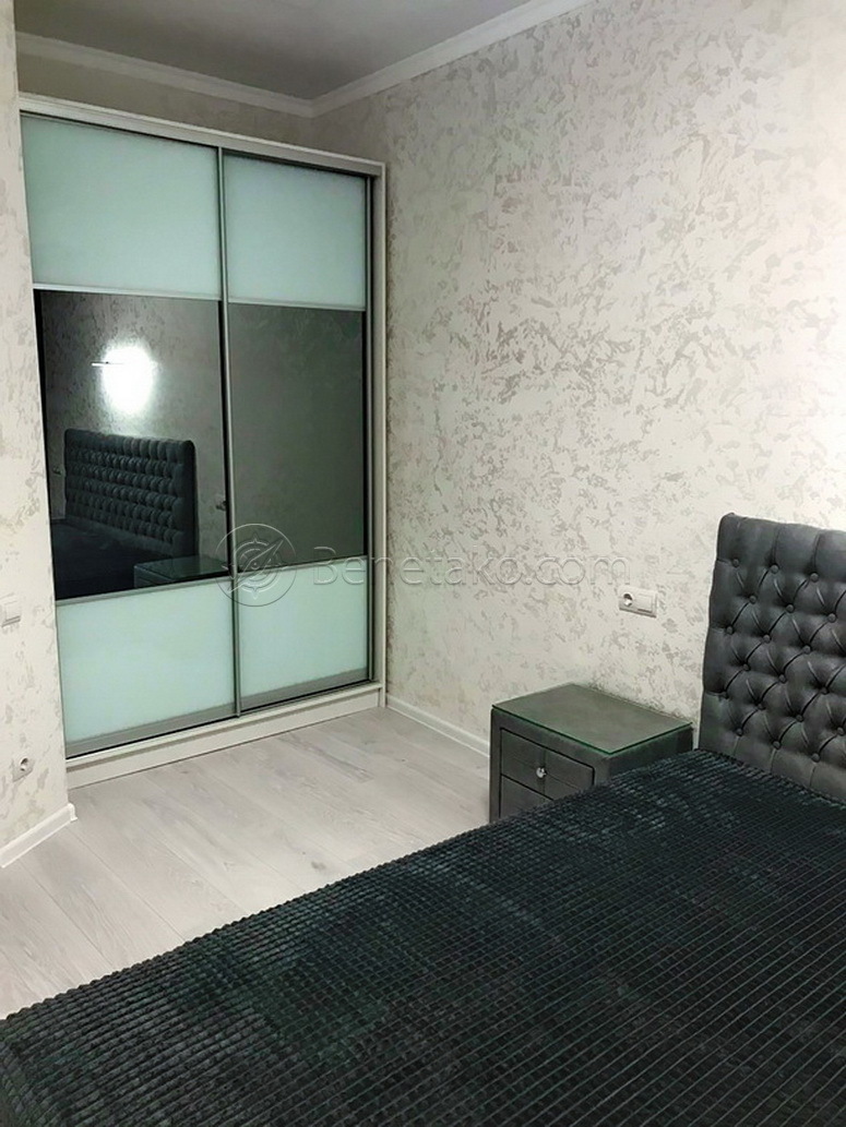 Оренда 3-кімнатної квартири 72 м², Генуэзская вул., 3Б