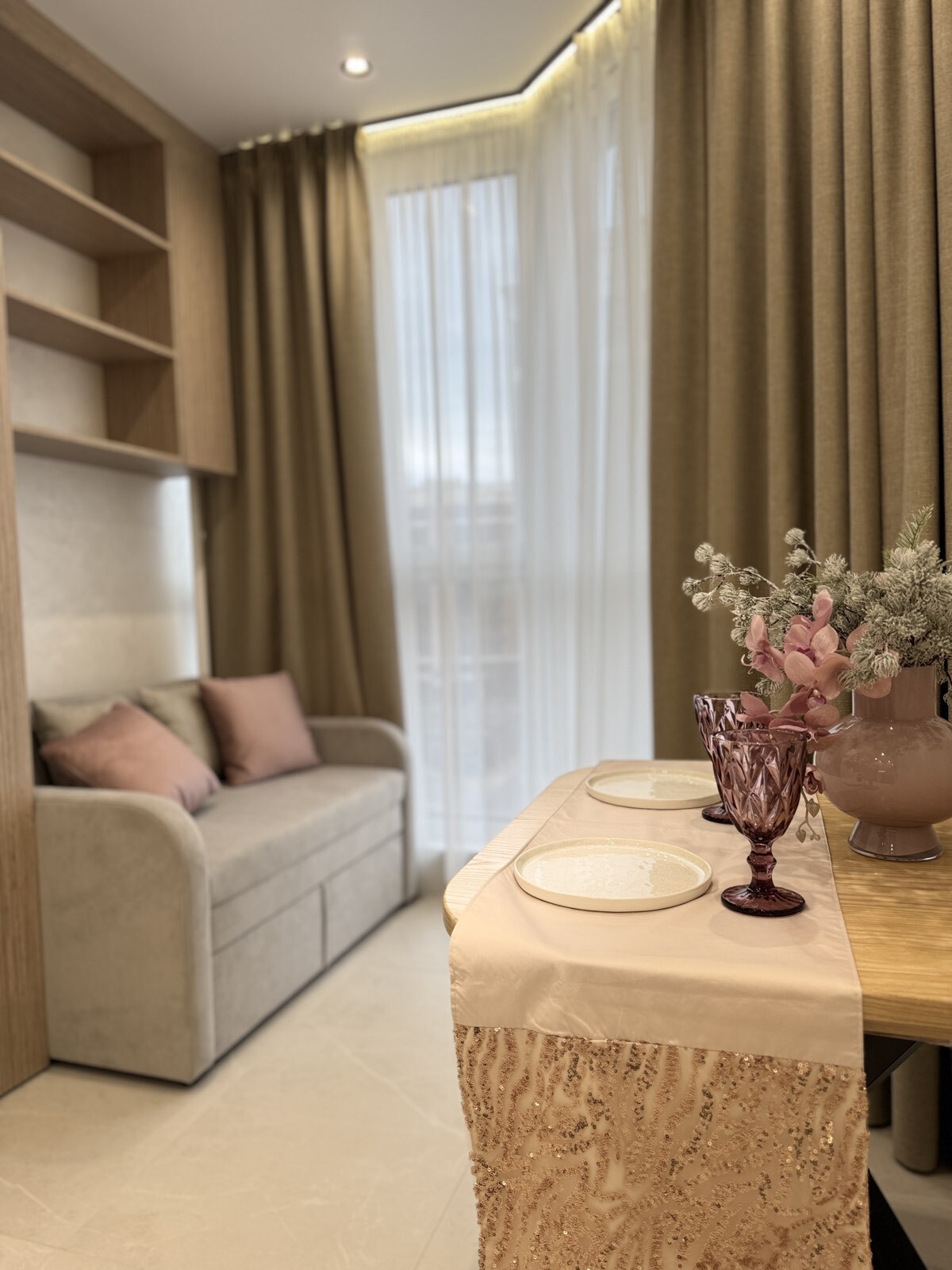 Продаж 1-кімнатної квартири 38 м², ЖК Софія Резіденс, Будинок 22 (Радісна, 6)