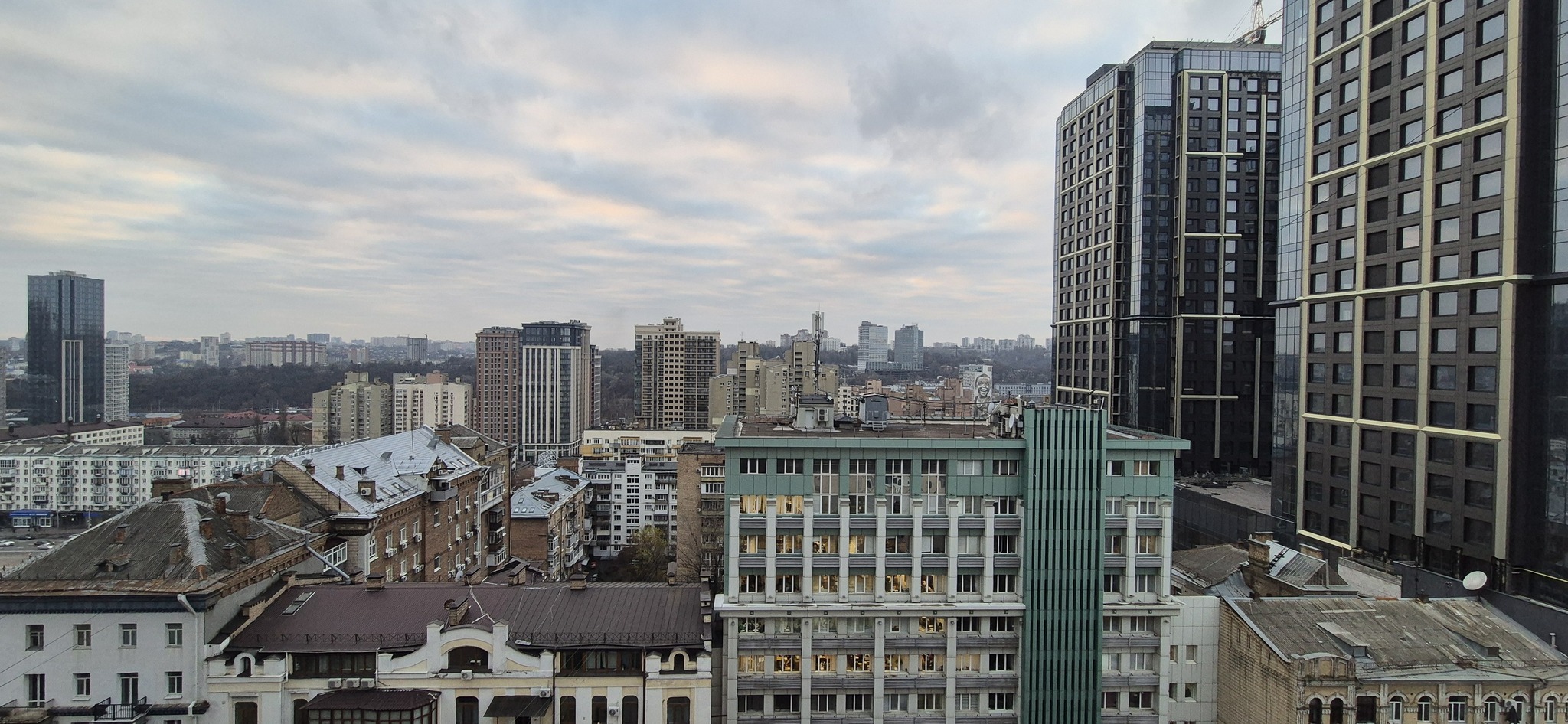 Аренда 3-комнатной квартиры 90 м², Предславинская ул., 25