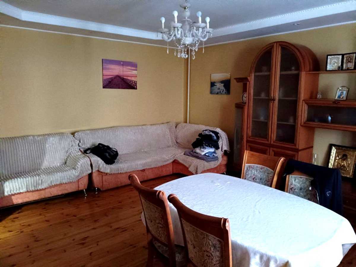 Продажа 2-комнатной квартиры 90 м², Николая Голего ул., 5