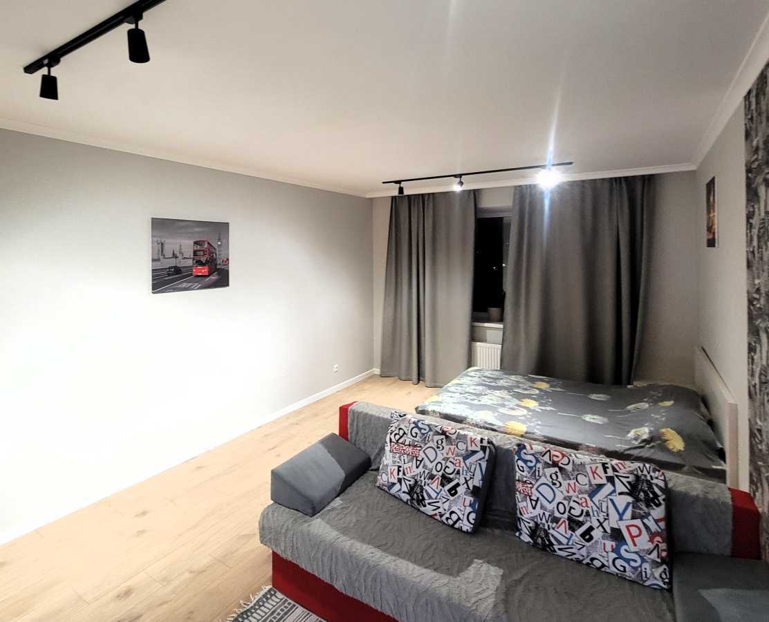 1-комнатная квартира посуточно 45 м², Келецкая ул., 45Б