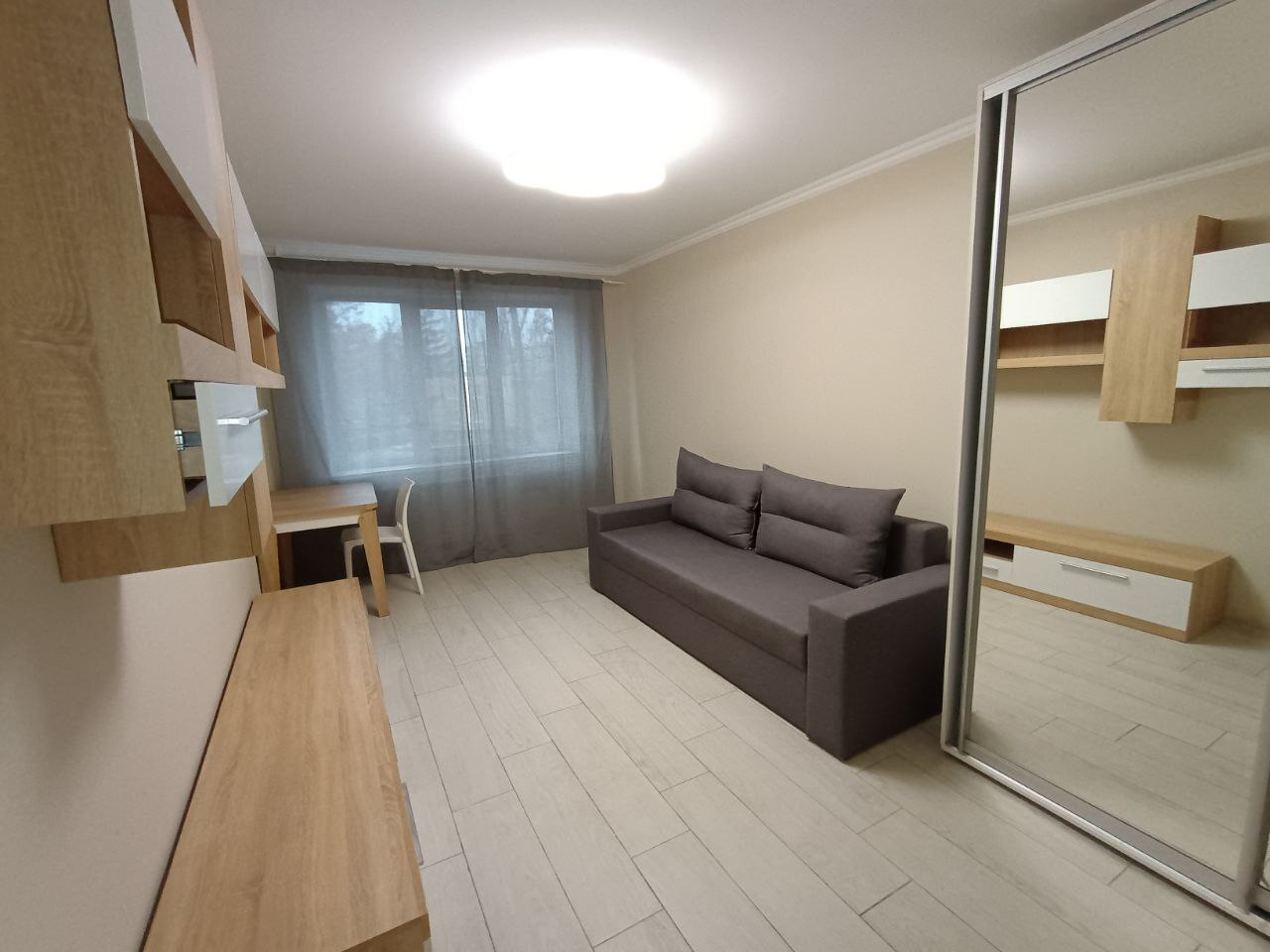 Аренда 2-комнатной квартиры 52 м², Милютенко ул., 23