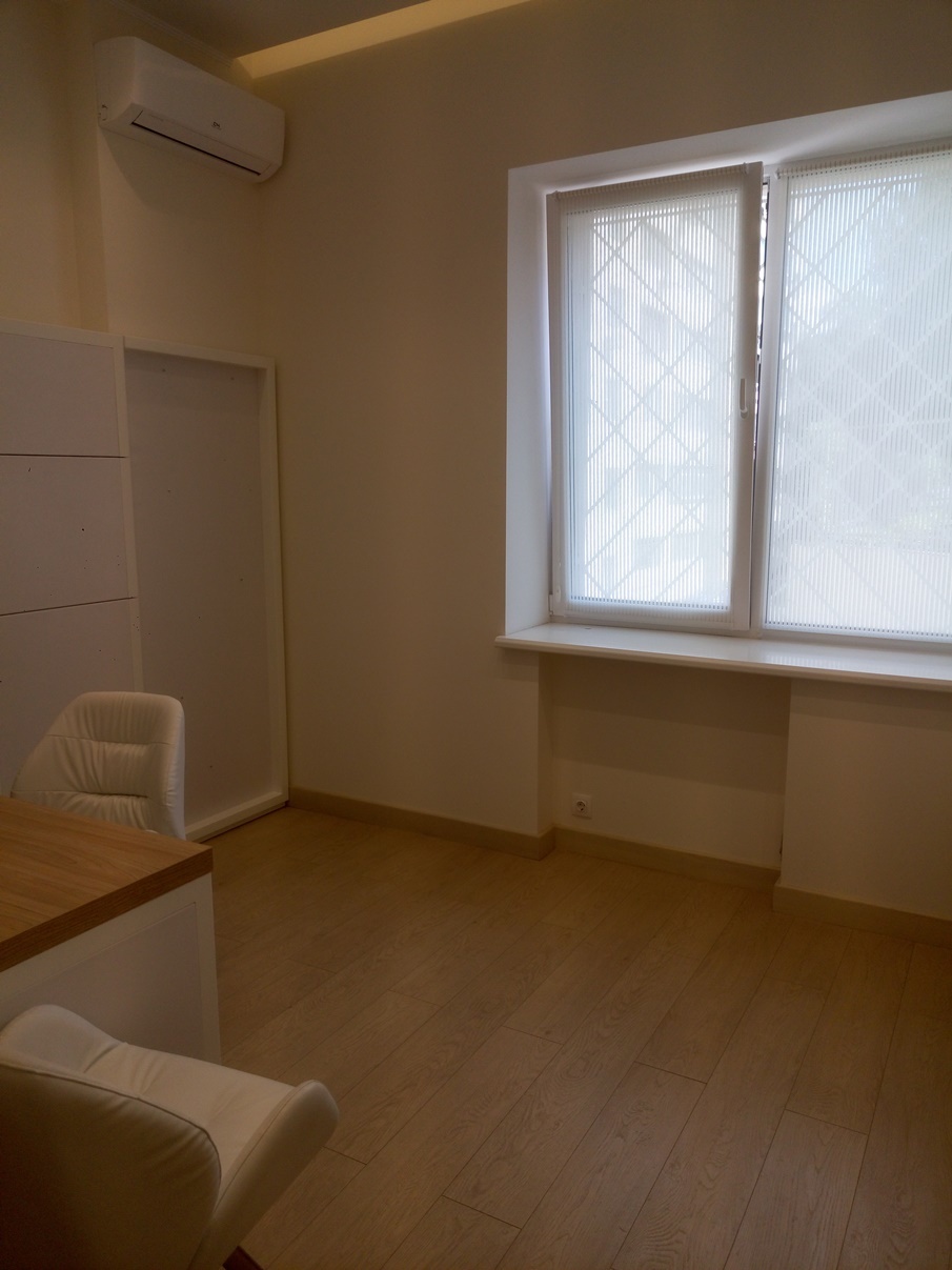 Продажа офиса 350 м², Печенежская ул., 16