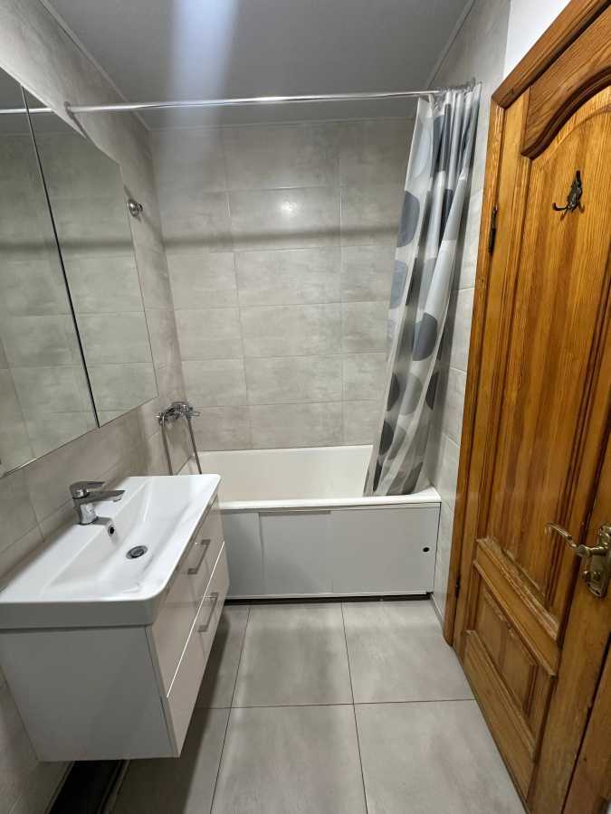 Продажа 3-комнатной квартиры 64 м², Староказацкая ул., 41/43