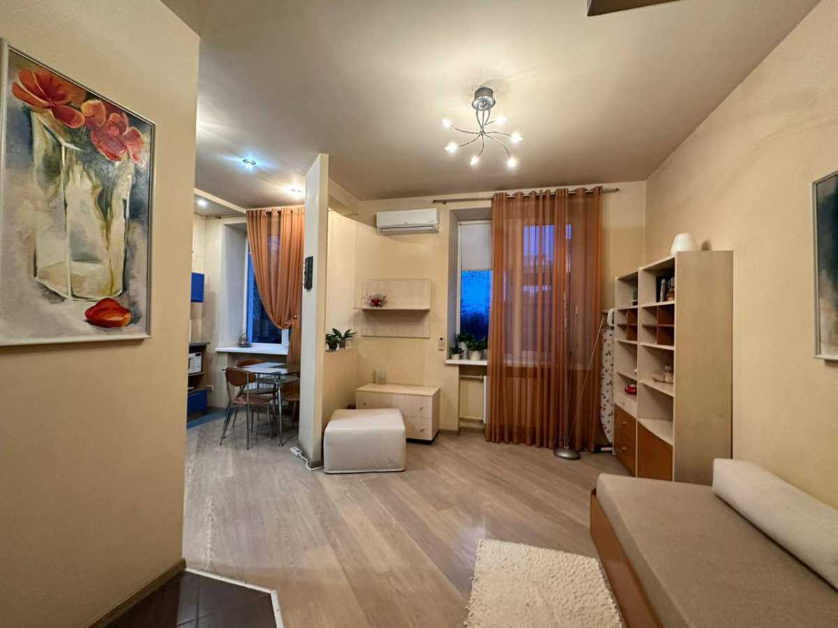 Продажа 2-комнатной квартиры 52 м², Чернышевского ул., 21