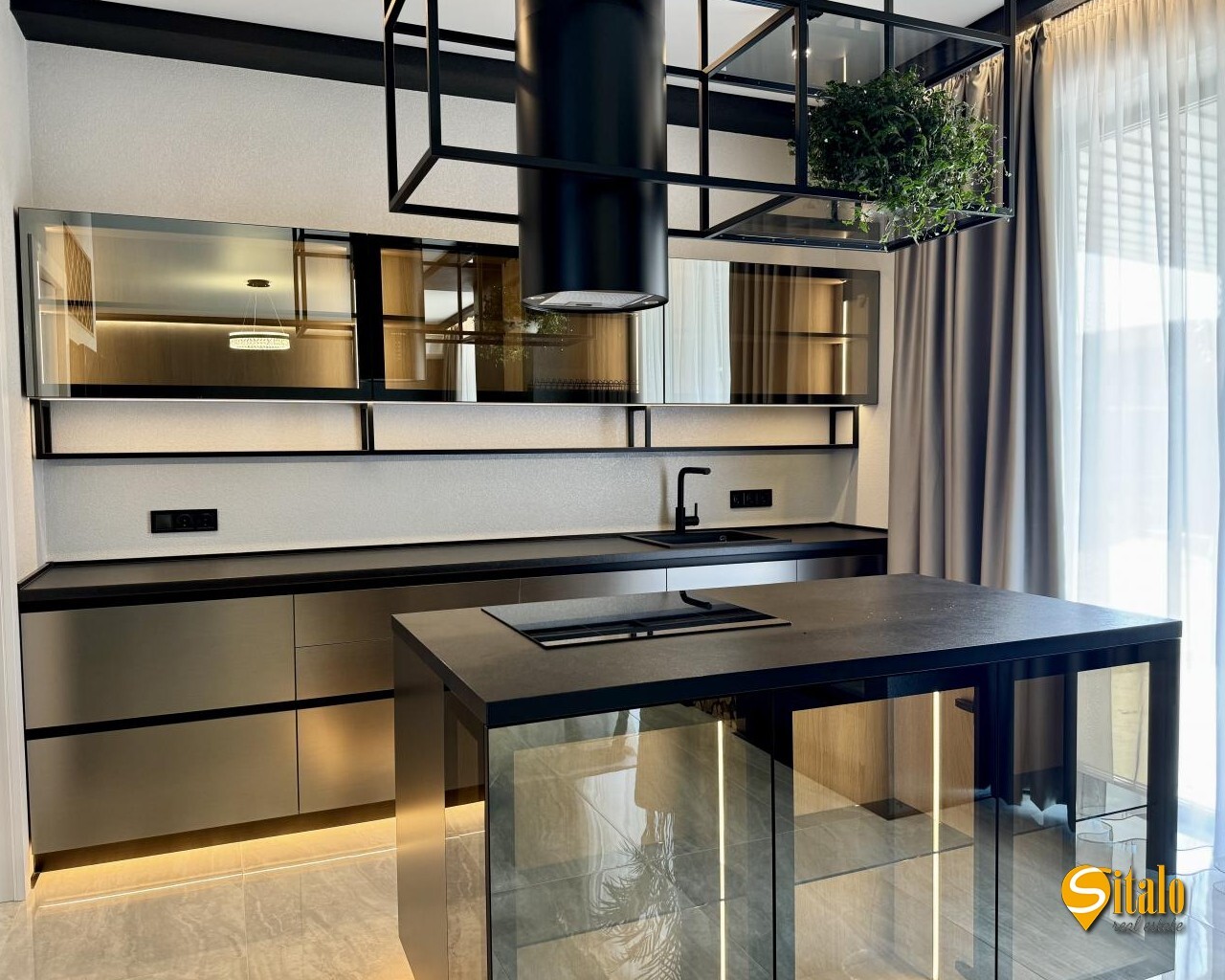 Продажа дома 180 м², 1-я Озерная ул.