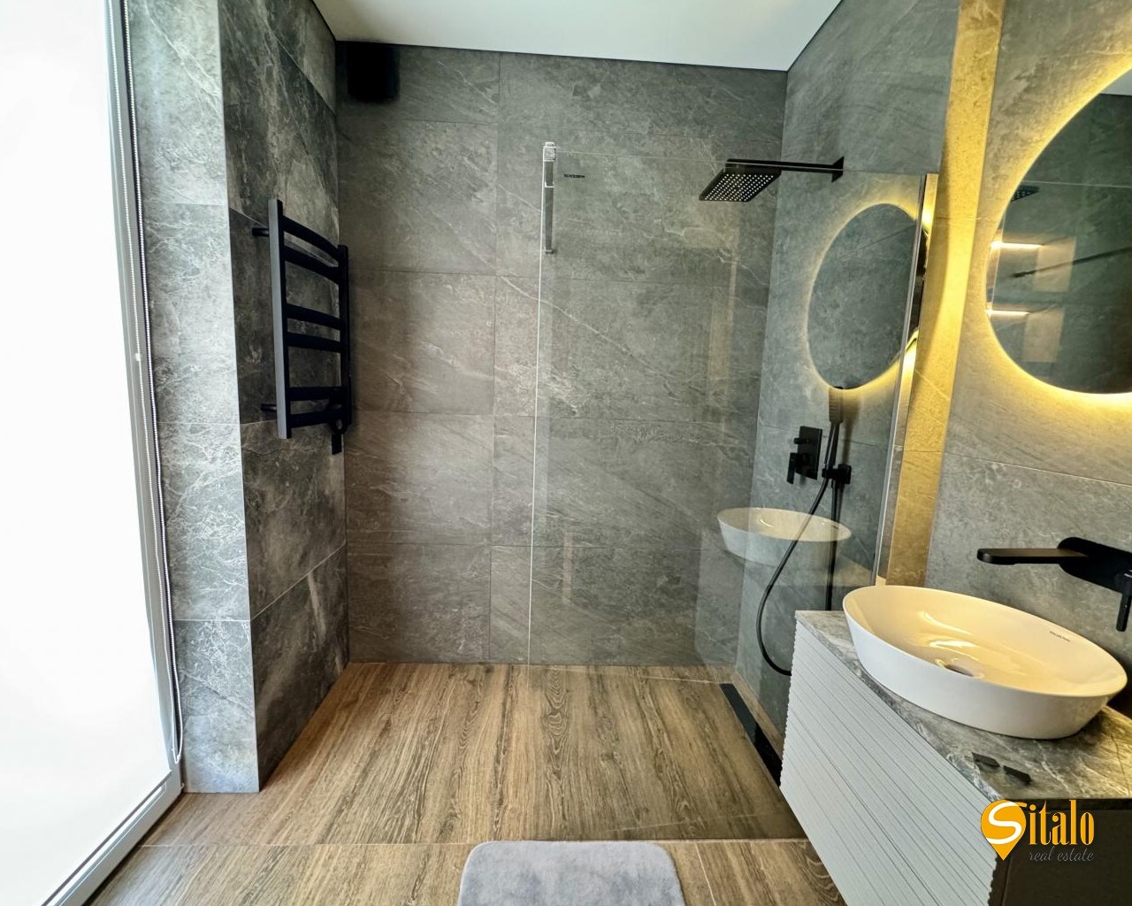 Продажа дома 180 м², 1-я Озерная ул.