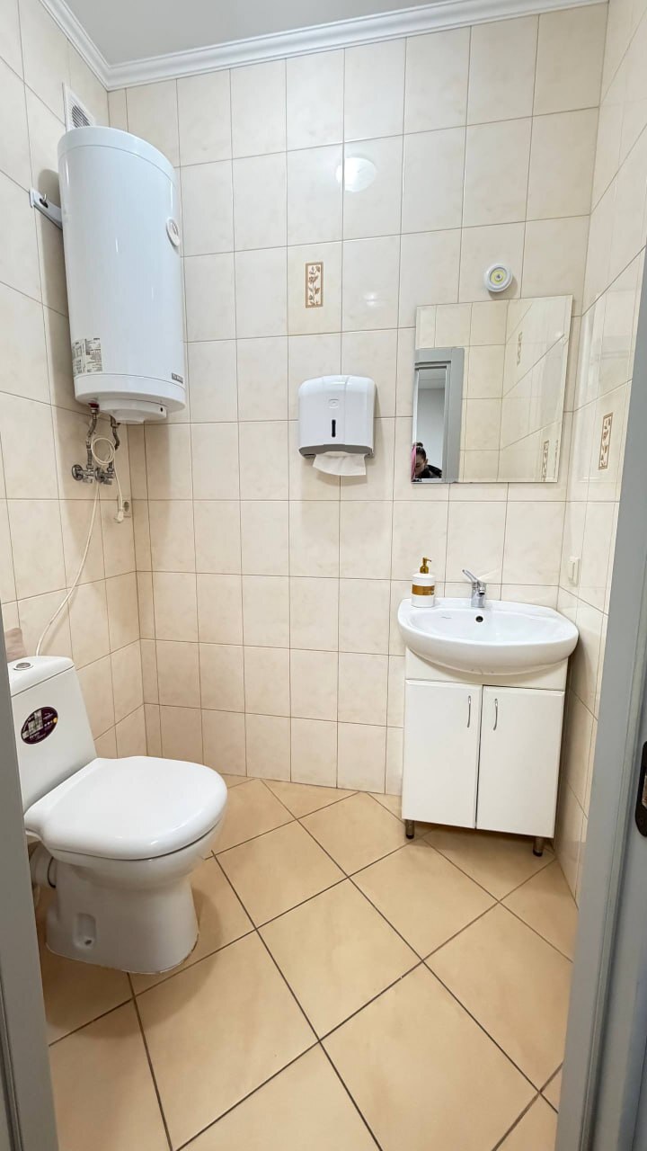 Продаж приміщення вільного призначення 40 м², Льва Толстого вул., 81