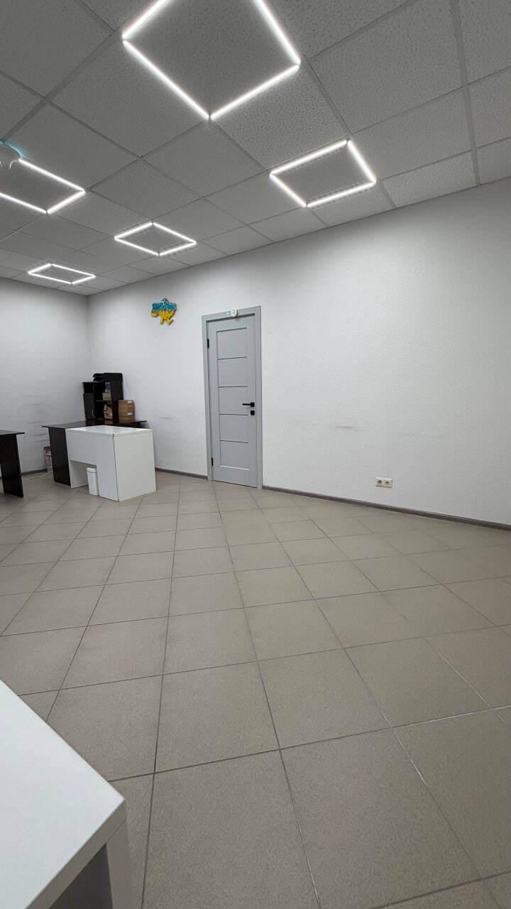Продаж приміщення вільного призначення 40 м², Льва Толстого вул., 81