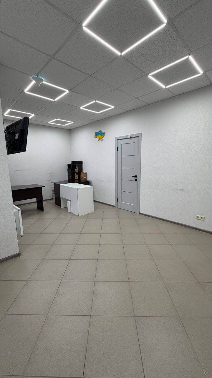 Продаж приміщення вільного призначення 40 м², Льва Толстого вул., 81