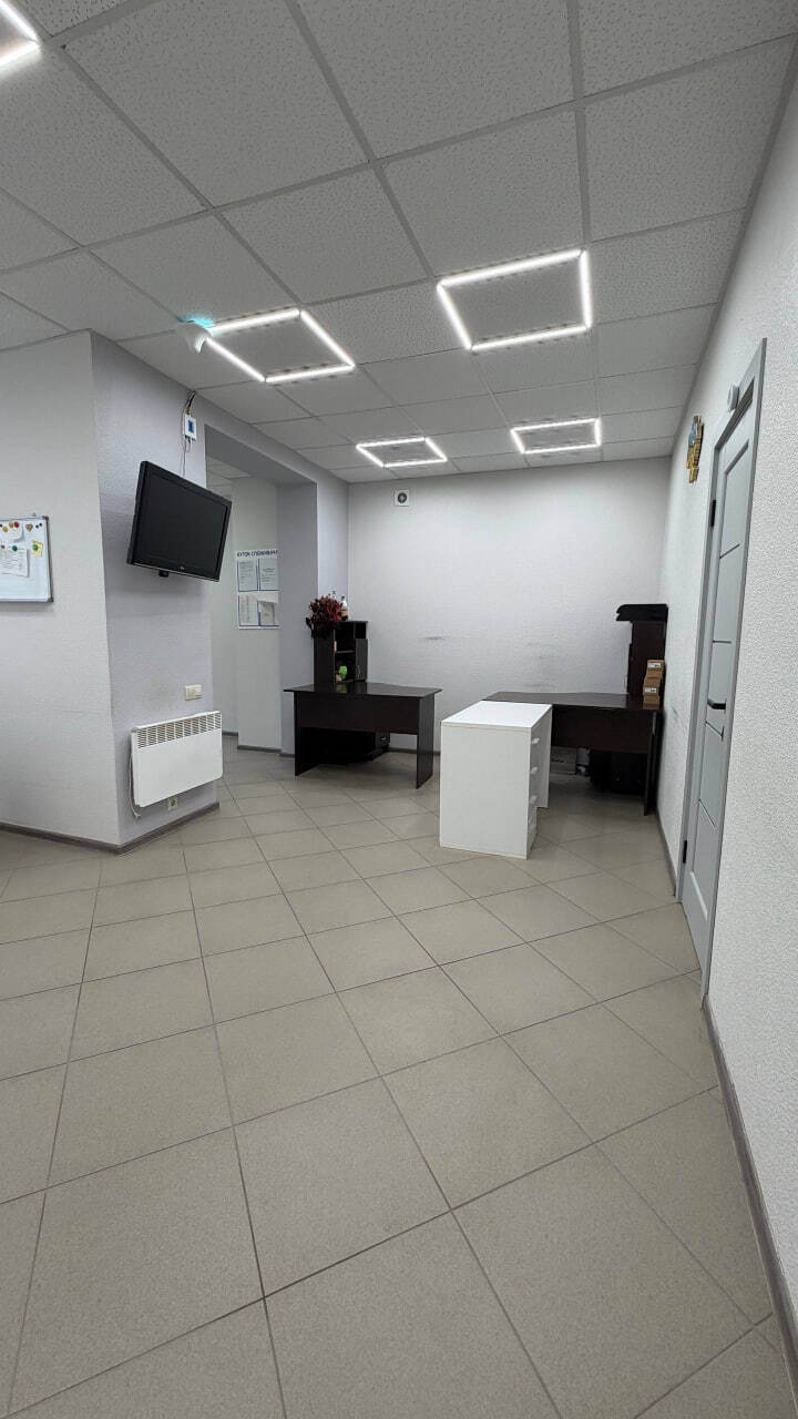 Продаж приміщення вільного призначення 40 м², Льва Толстого вул., 81