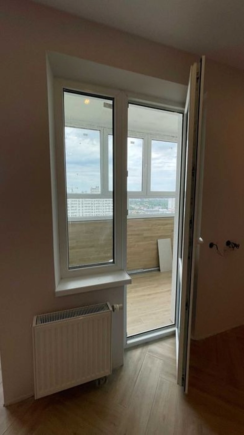 Продаж 1-кімнатної квартири 37 м²