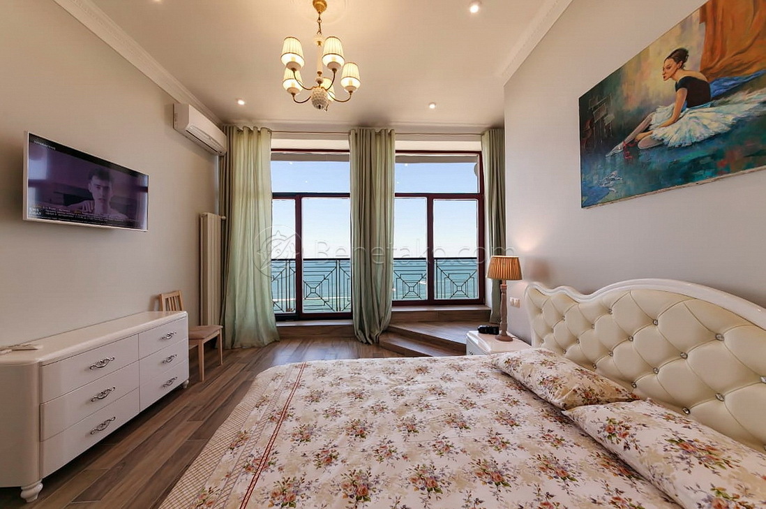 Аренда 3-комнатной квартиры 150 м², Гагаринское Плато ул., 5/3