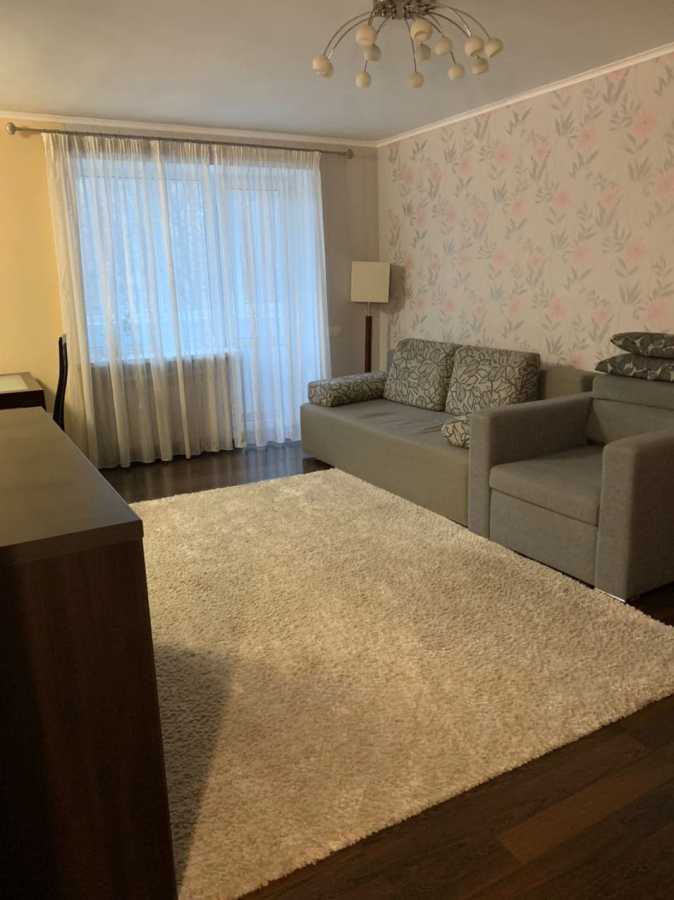 Оренда 2-кімнатної квартири 48 м², Деревлянська вул., 19Б