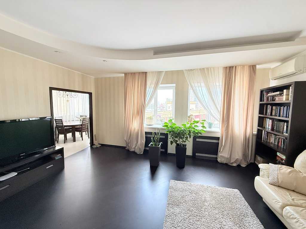 Аренда 3-комнатной квартиры 125 м², Вячеслава Черновола ул., 25