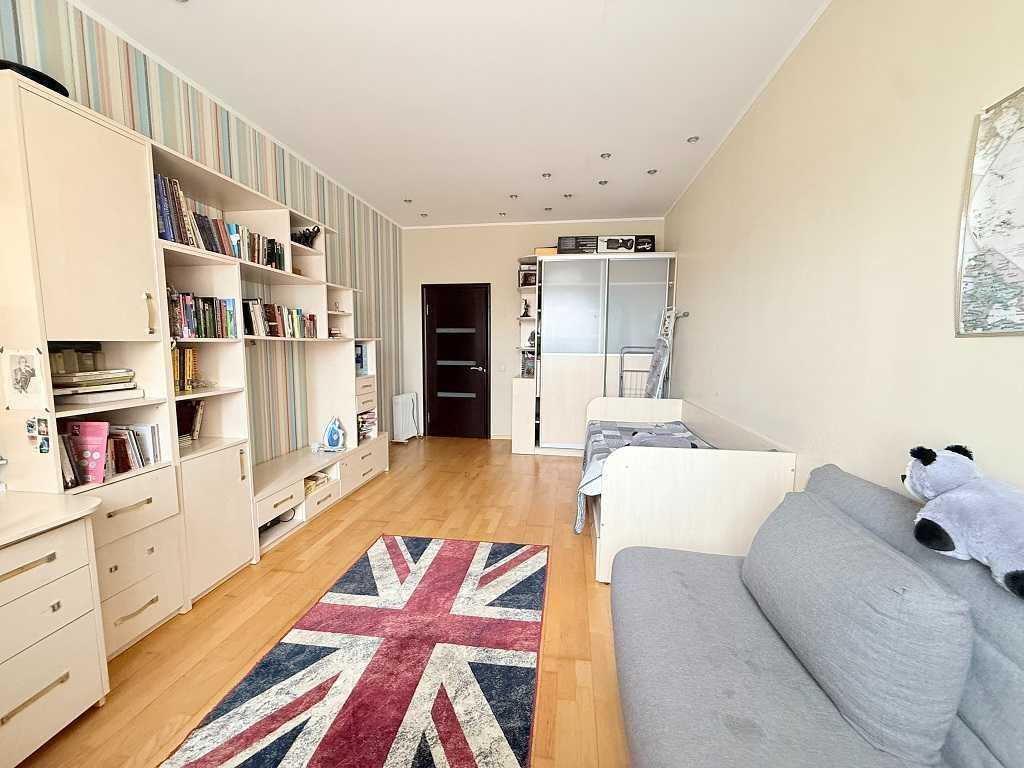 Аренда 3-комнатной квартиры 125 м², Вячеслава Черновола ул., 25