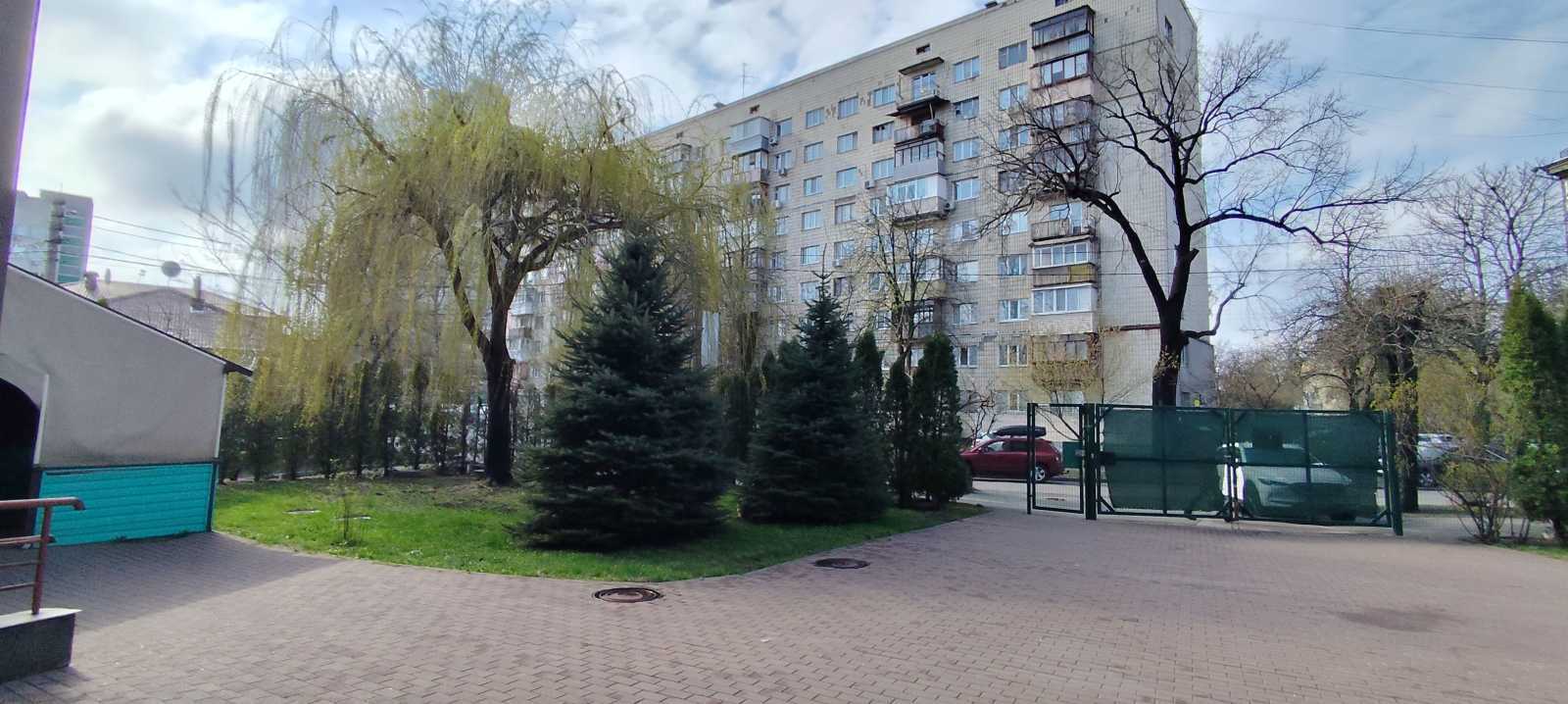 Продажа 3-комнатной квартиры 128 м², Нагорный пер., 15