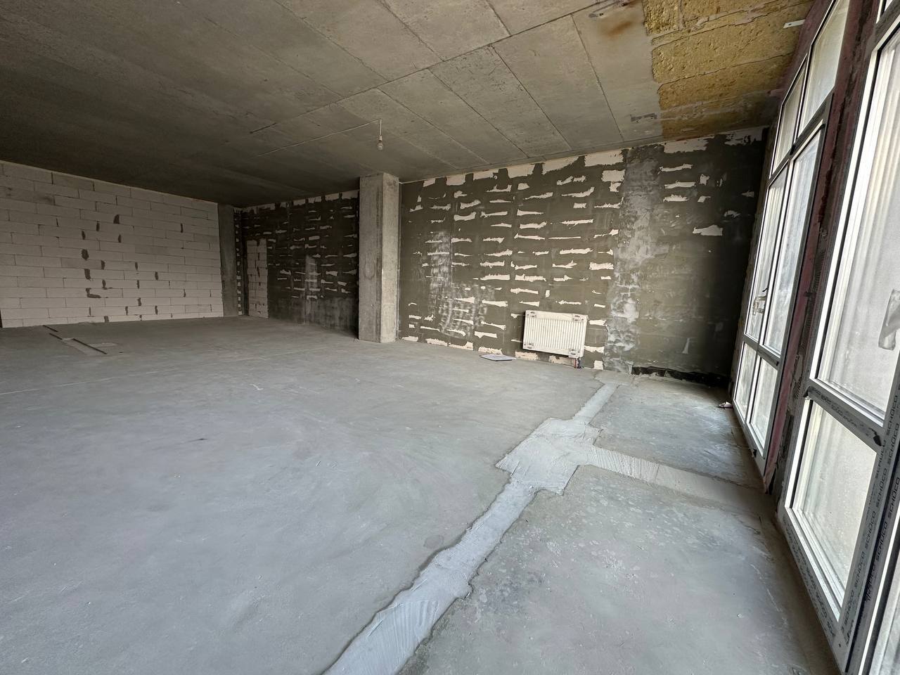 Продажа 2-комнатной квартиры 57 м², Владимира Моссаковского ул.