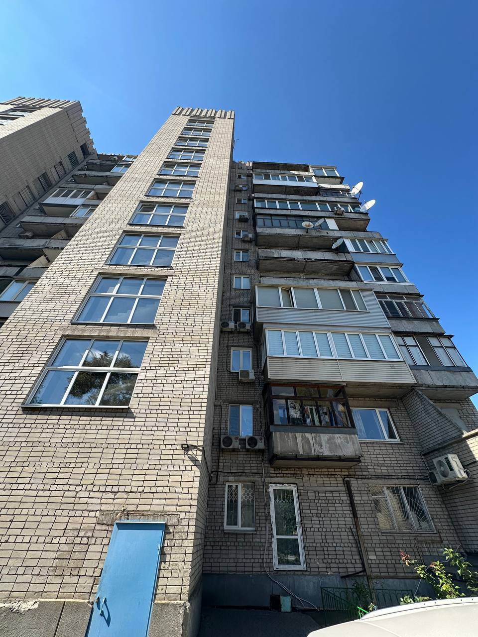 Продажа 2-комнатной квартиры 65 м², Гагарина просп.