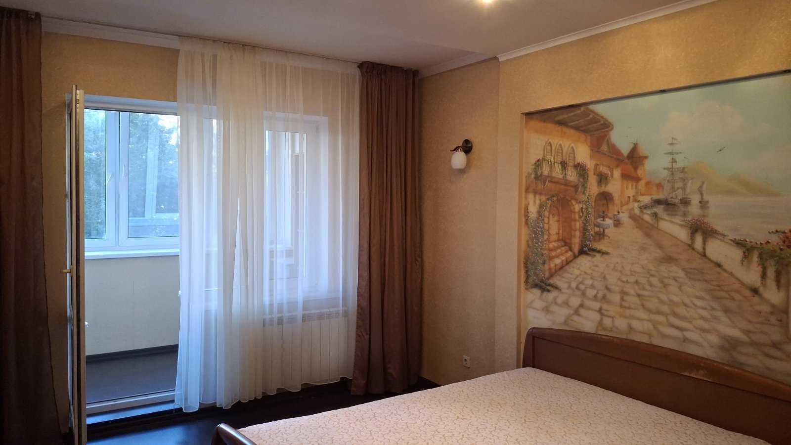 Оренда 3-кімнатної квартири 75 м², Підлісна вул., 2