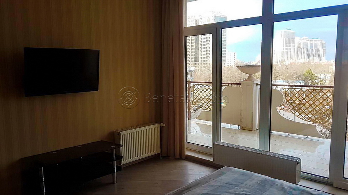 Аренда 3-комнатной квартиры 120 м², Гагаринское Плато ул., 5/3