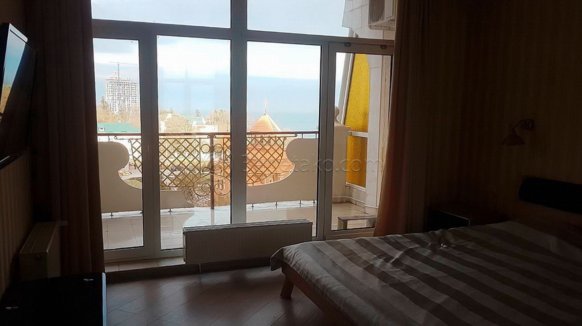 Аренда 3-комнатной квартиры 120 м², Гагаринское Плато ул., 5/3