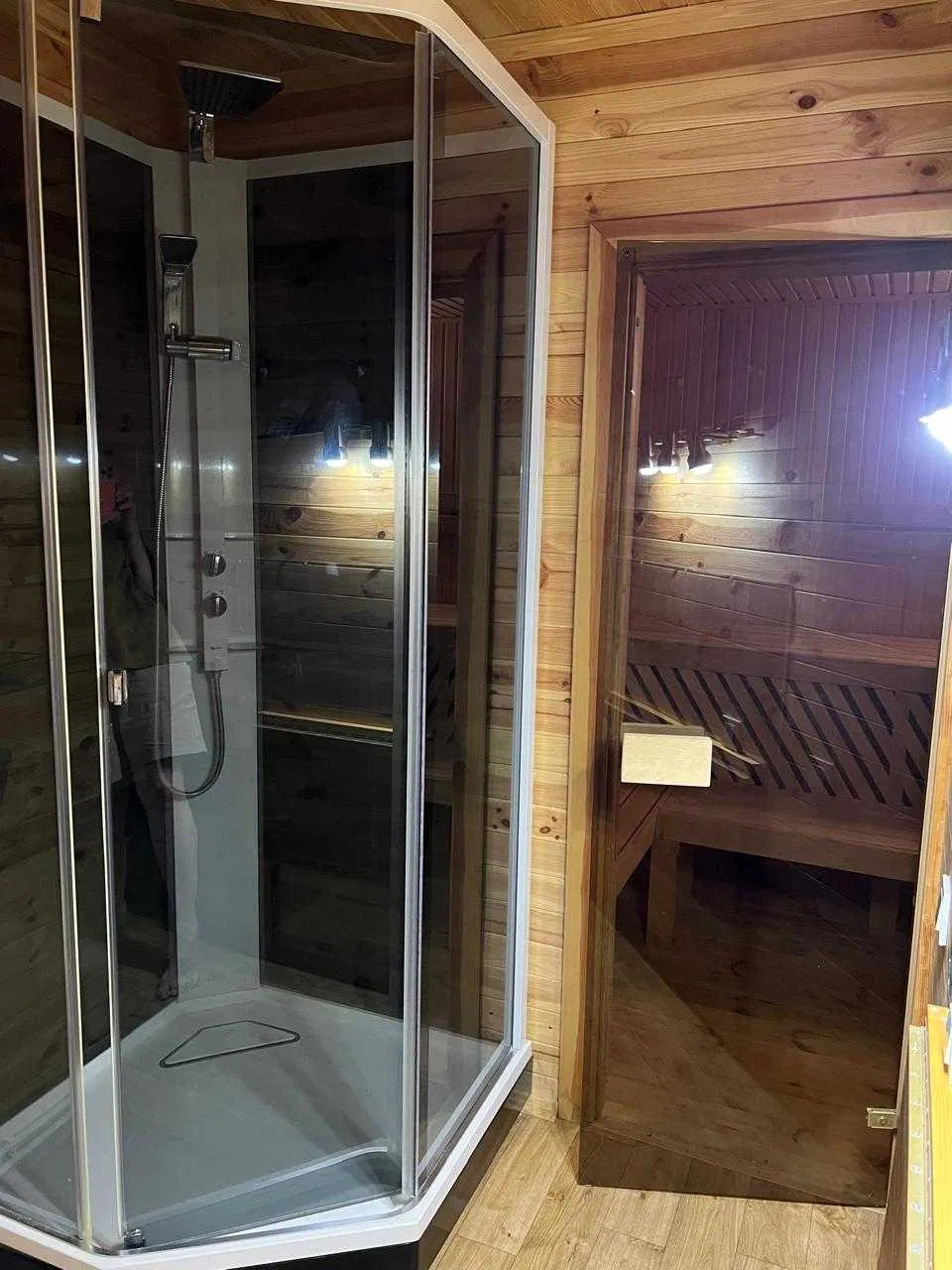 Аренда дома 200 м², 1-я Озерная ул.