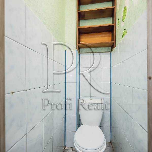 Продаж 2-кімнатної квартири 45 м², Генерала Карбишева вул., 22