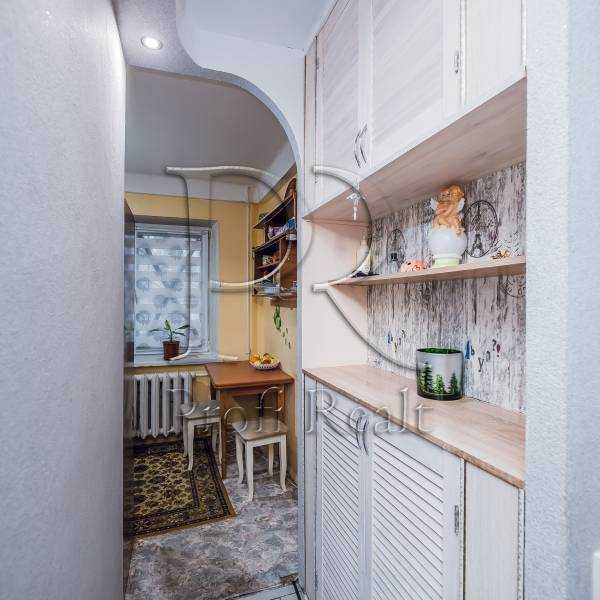 Продаж 2-кімнатної квартири 45 м², Генерала Карбишева вул., 22