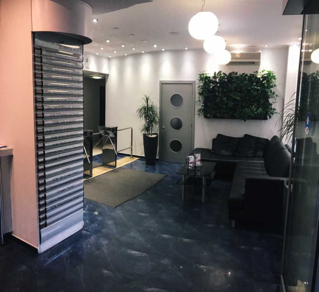 Продажа офиса 3925.9 м², Очаковская ул., 5/6