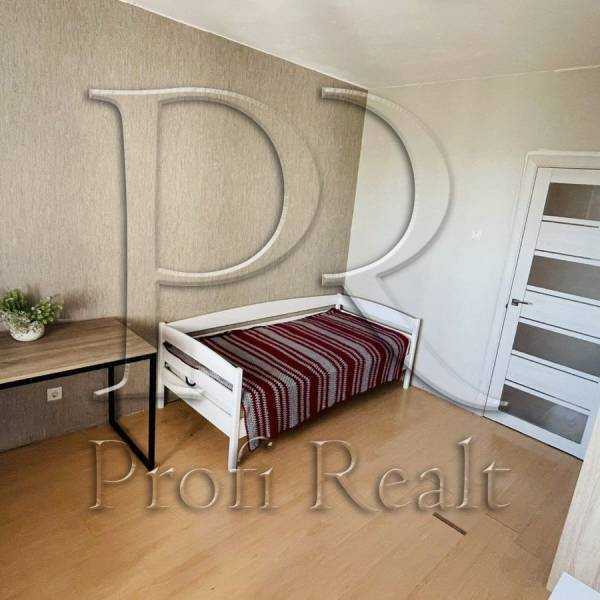 Продажа 2-комнатной квартиры 56 м², Харьковское шоссе, 56