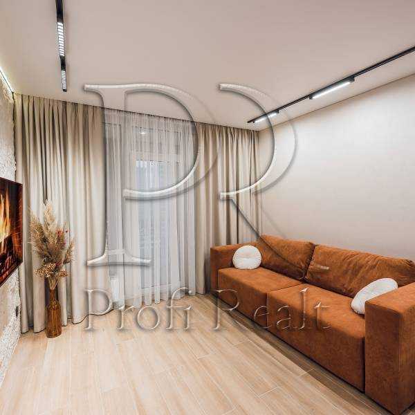 Продажа 1-комнатной квартиры 47 м², Александра Олеся ул., 10