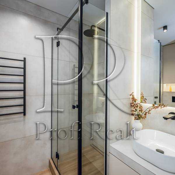 Продажа 1-комнатной квартиры 47 м², Александра Олеся ул., 10