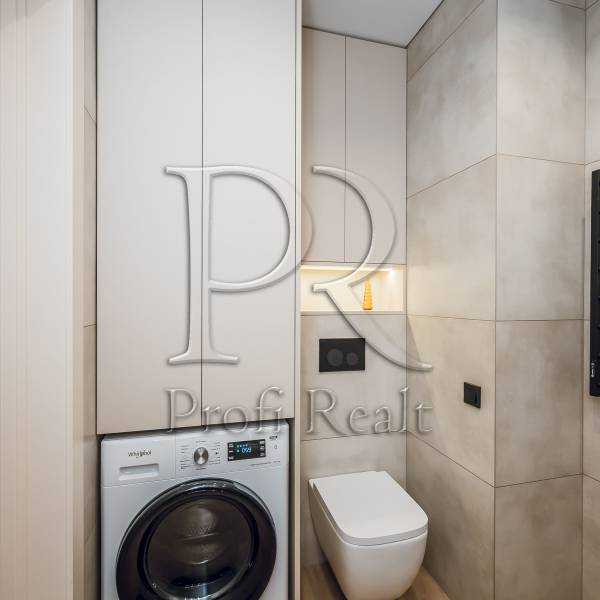 Продажа 1-комнатной квартиры 47 м², Александра Олеся ул., 10