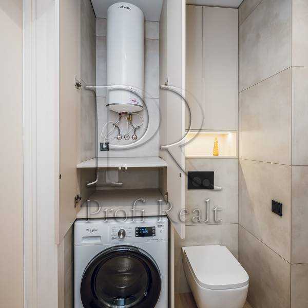 Продажа 1-комнатной квартиры 47 м², Александра Олеся ул., 10